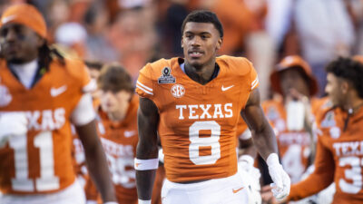 Amari Niblack during a Texas game.