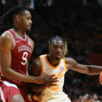 Jonas Aidoo guards a Tennessee player.