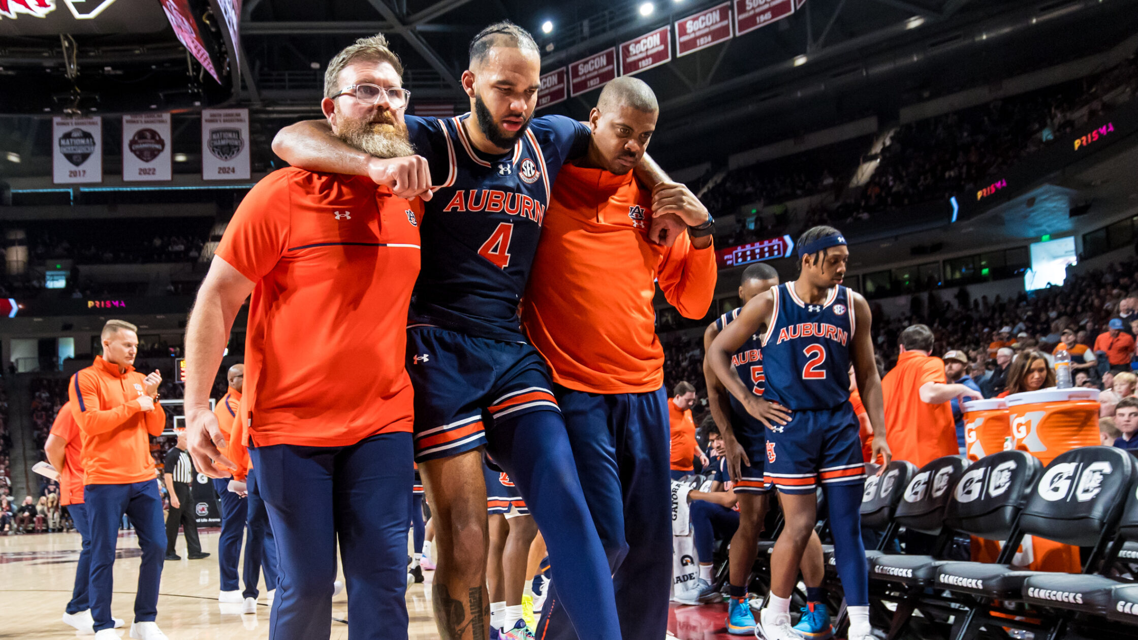 Johni Broome receives diagnosis after ankle injury vs. South Carolina, per report