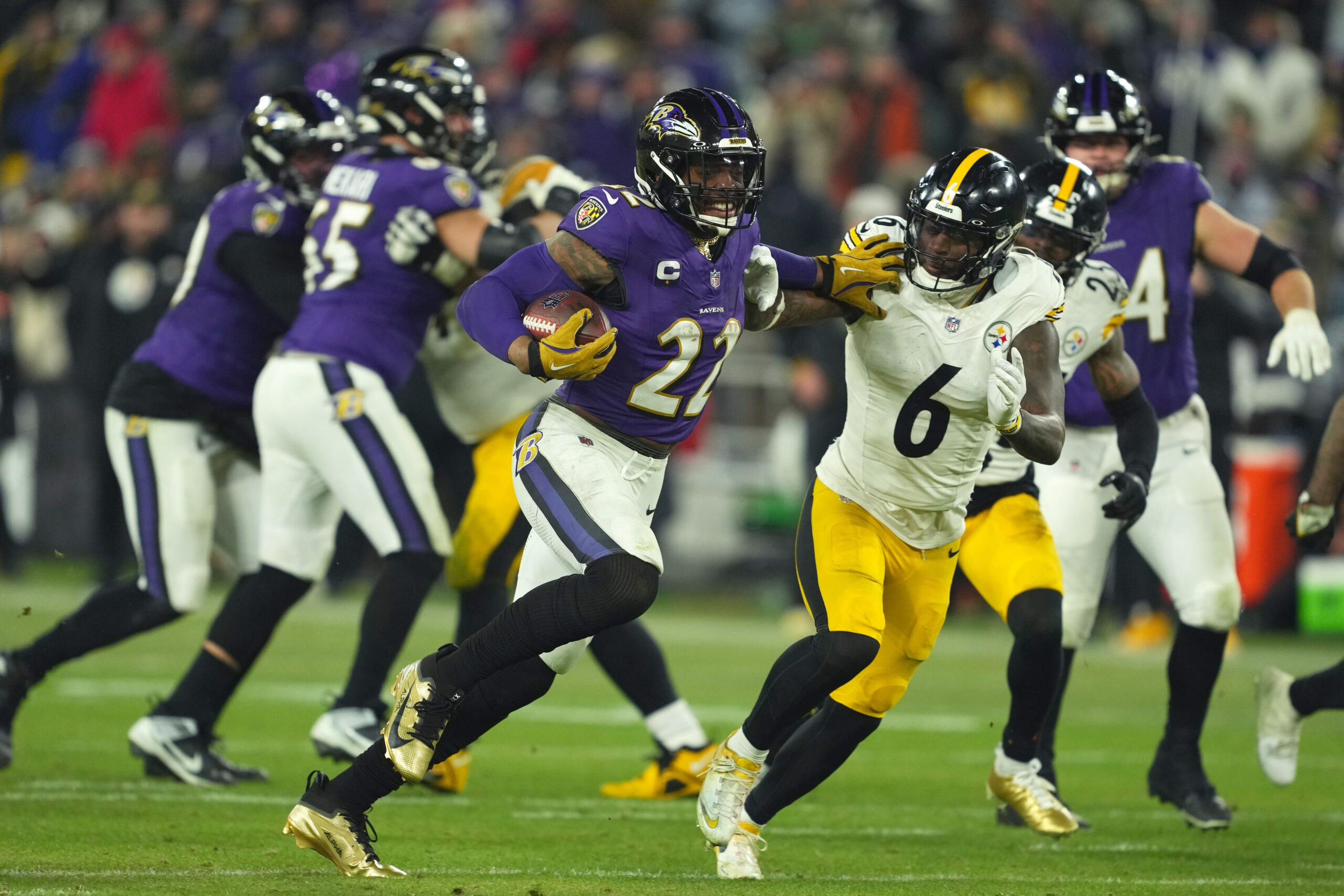 Former LSU star Patrick Queen reportedly played through major flu symptoms vs. Ravens