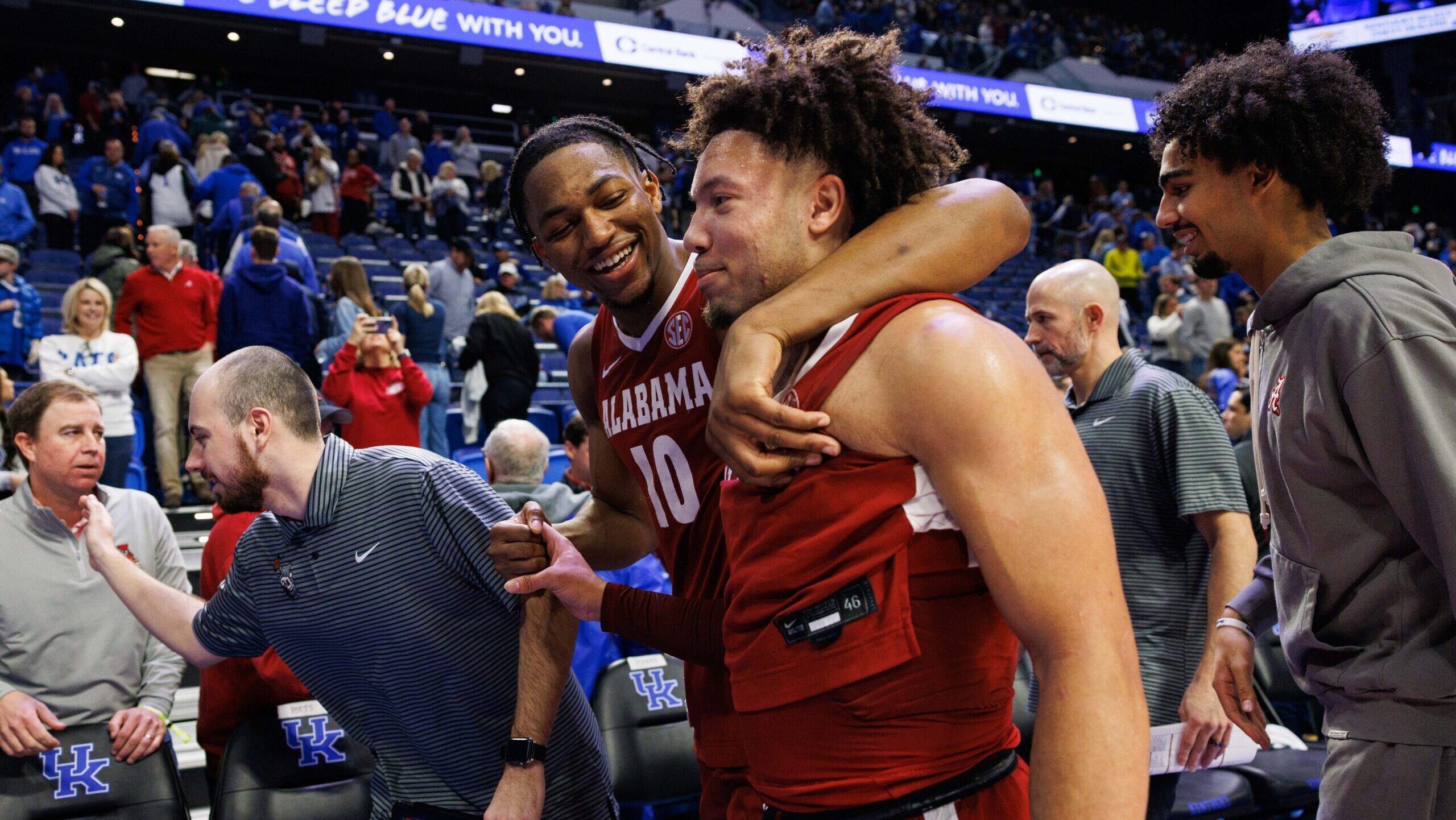 Alabama riding historic streak after latest top-10 win vs. Kentucky