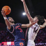 Auburn is shown beating Georgia.