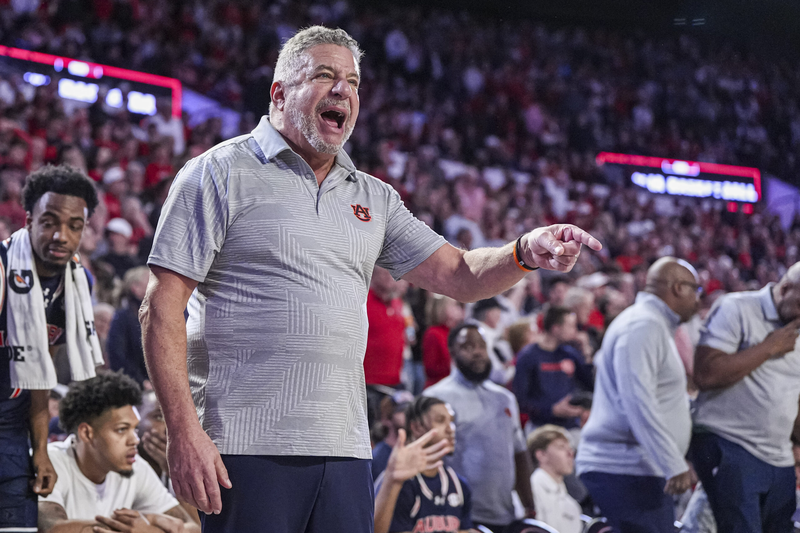 Bruce Pearl hopes to see ‘pissed off’ Auburn play with an edge