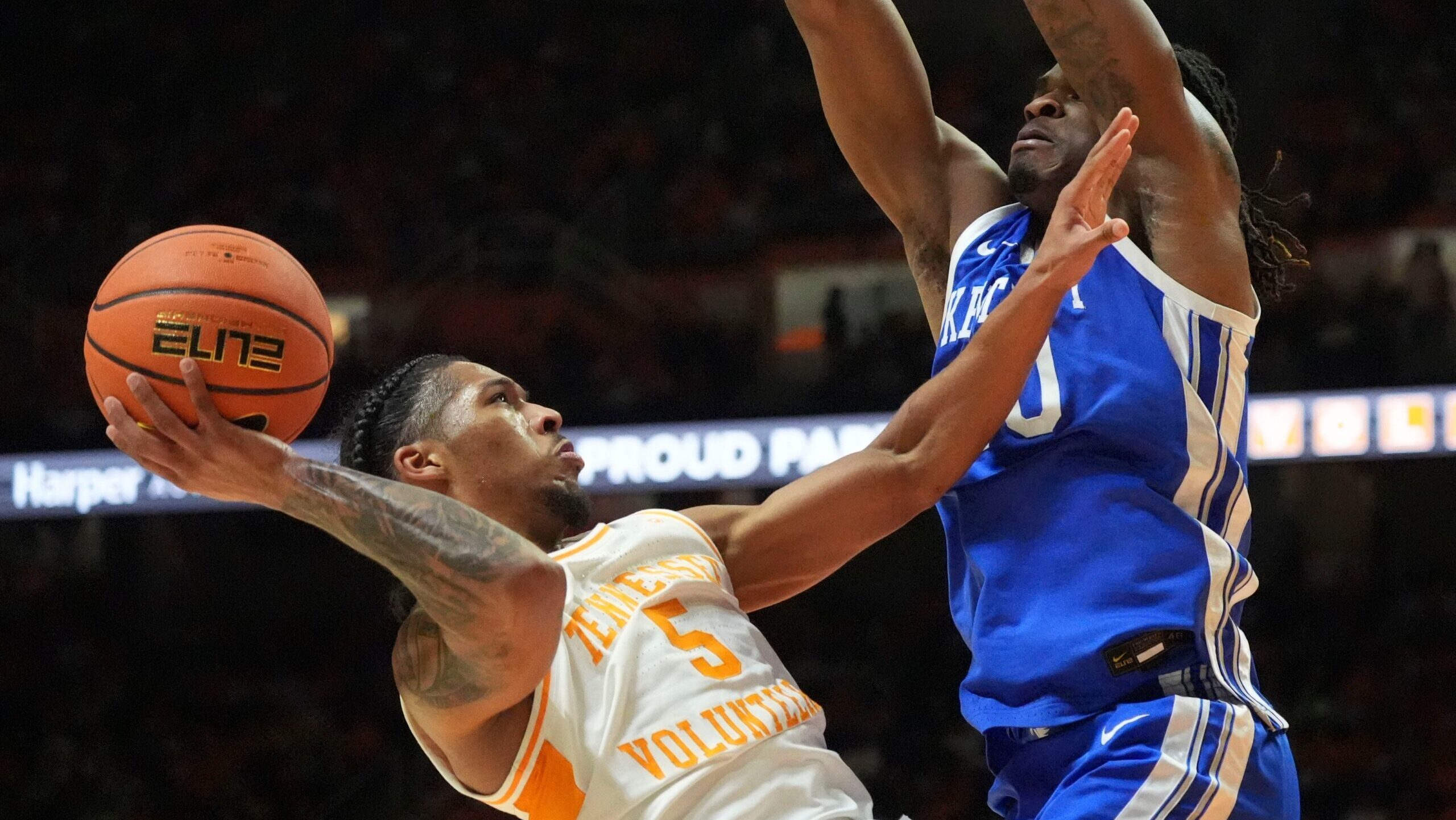 Kentucky vs. Tennessee: Predictions, bets bets for Sweet 16 showdown