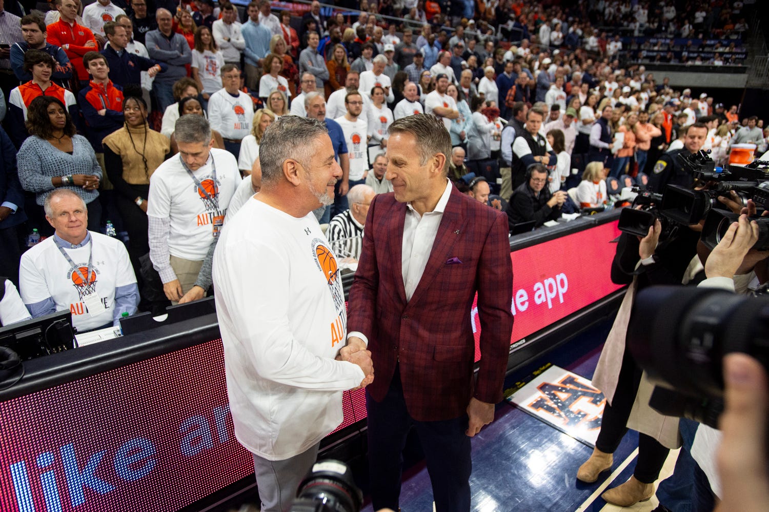 Auburn assistant Steven Pearl says Alabama hired Nate Oats because of Bruce Pearl