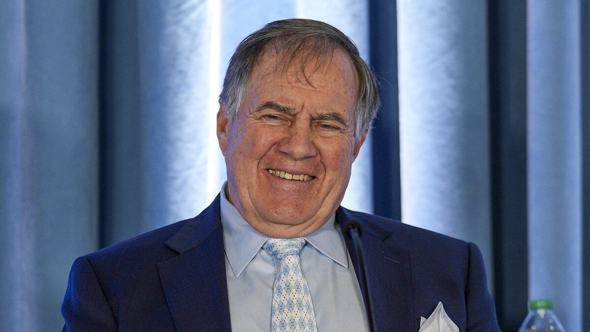 Mack Brown: UNC’s commitment to Bill Belichick included lowering academic standards