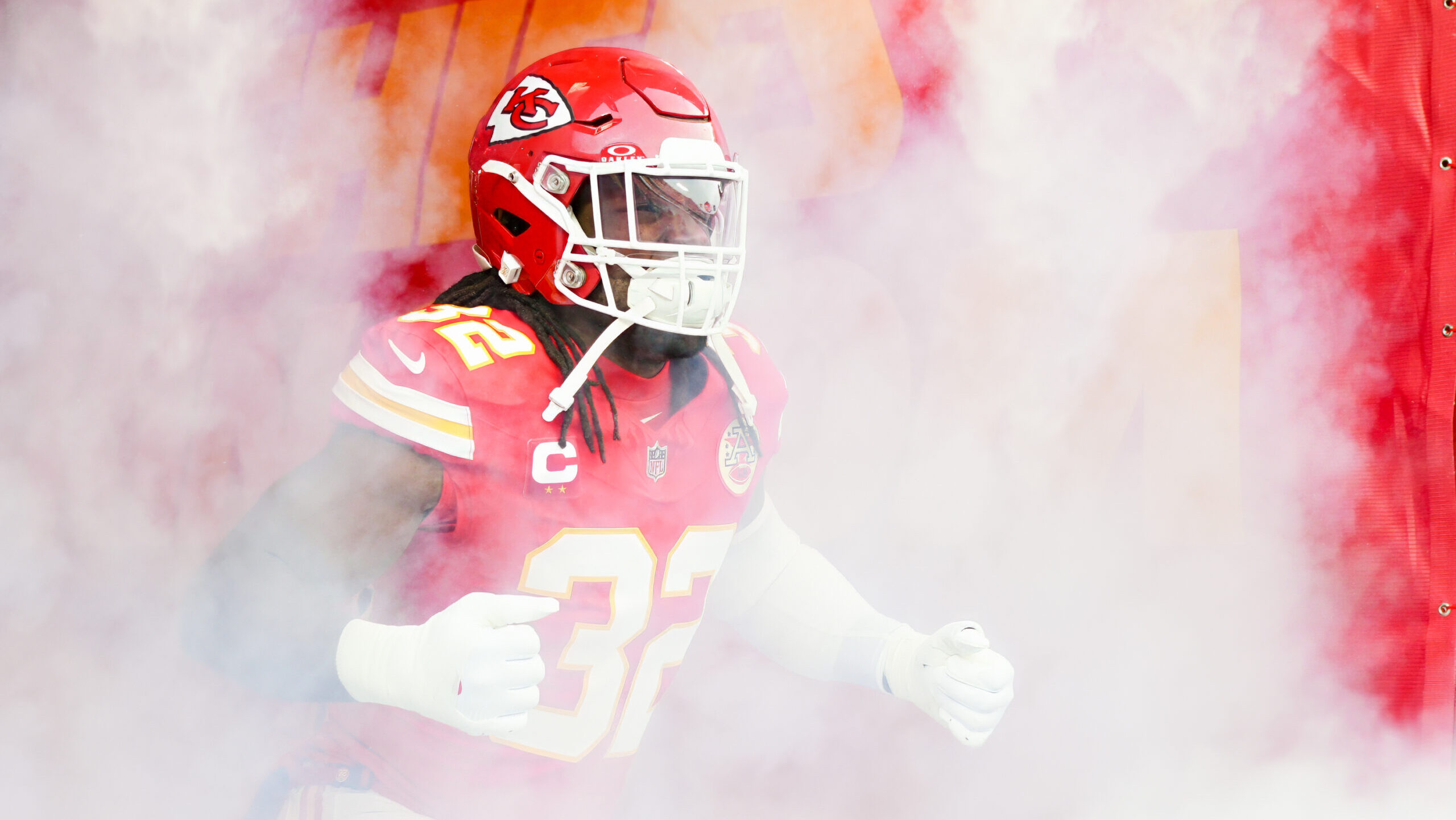 Nick Bolton hailed as ‘irreplaceable’ by fellow Chiefs LB Leo Chenal