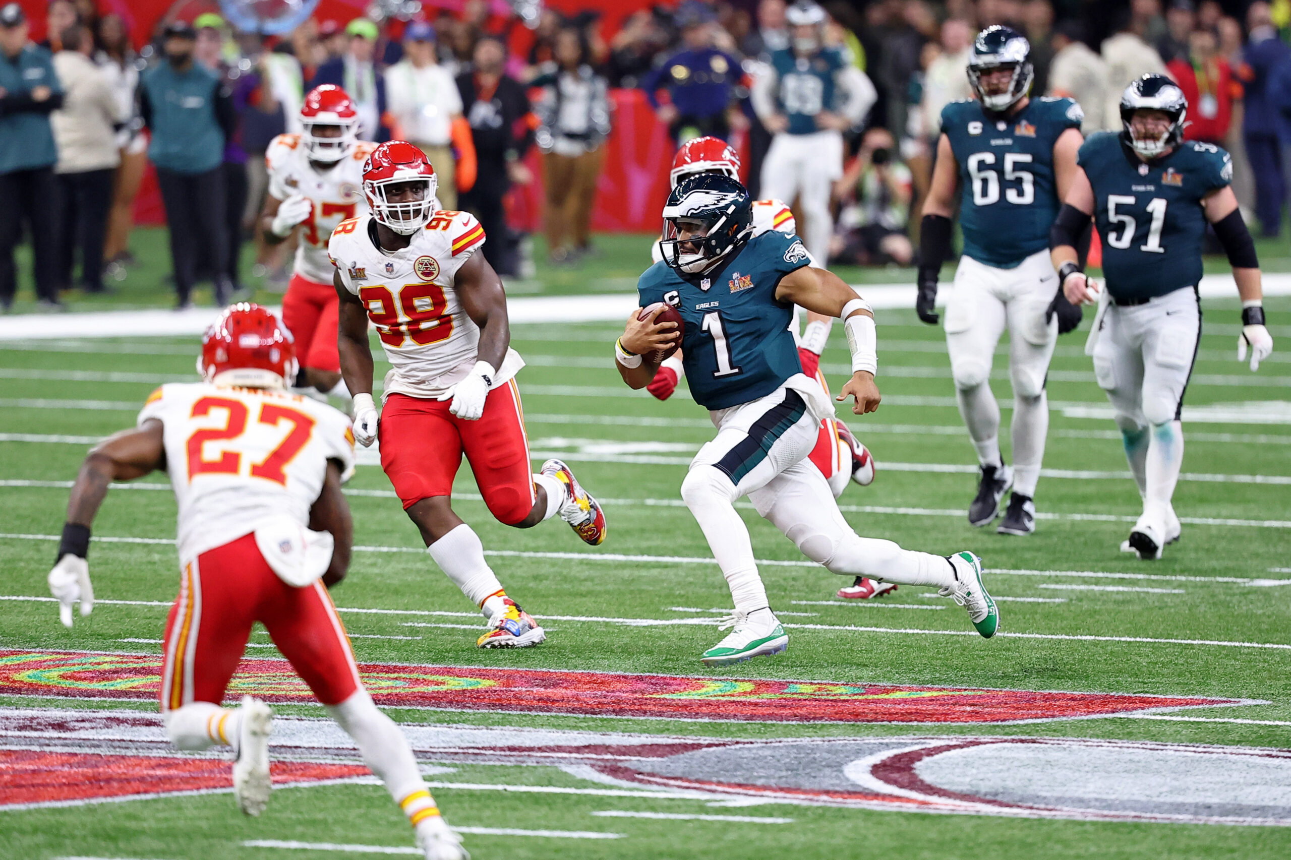Jalen Hurts receives sound advice from Tom Brady after Super Bowl MVP performance