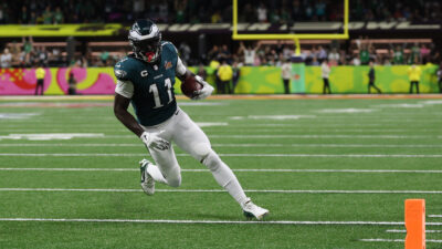 AJ Brown scores a touchdown in the Super Bowl.