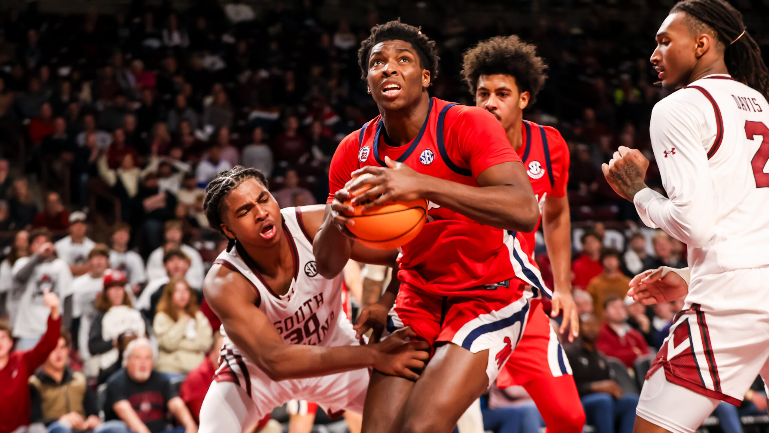 Ole Miss outlasts South Carolina for 3rd straight SEC win