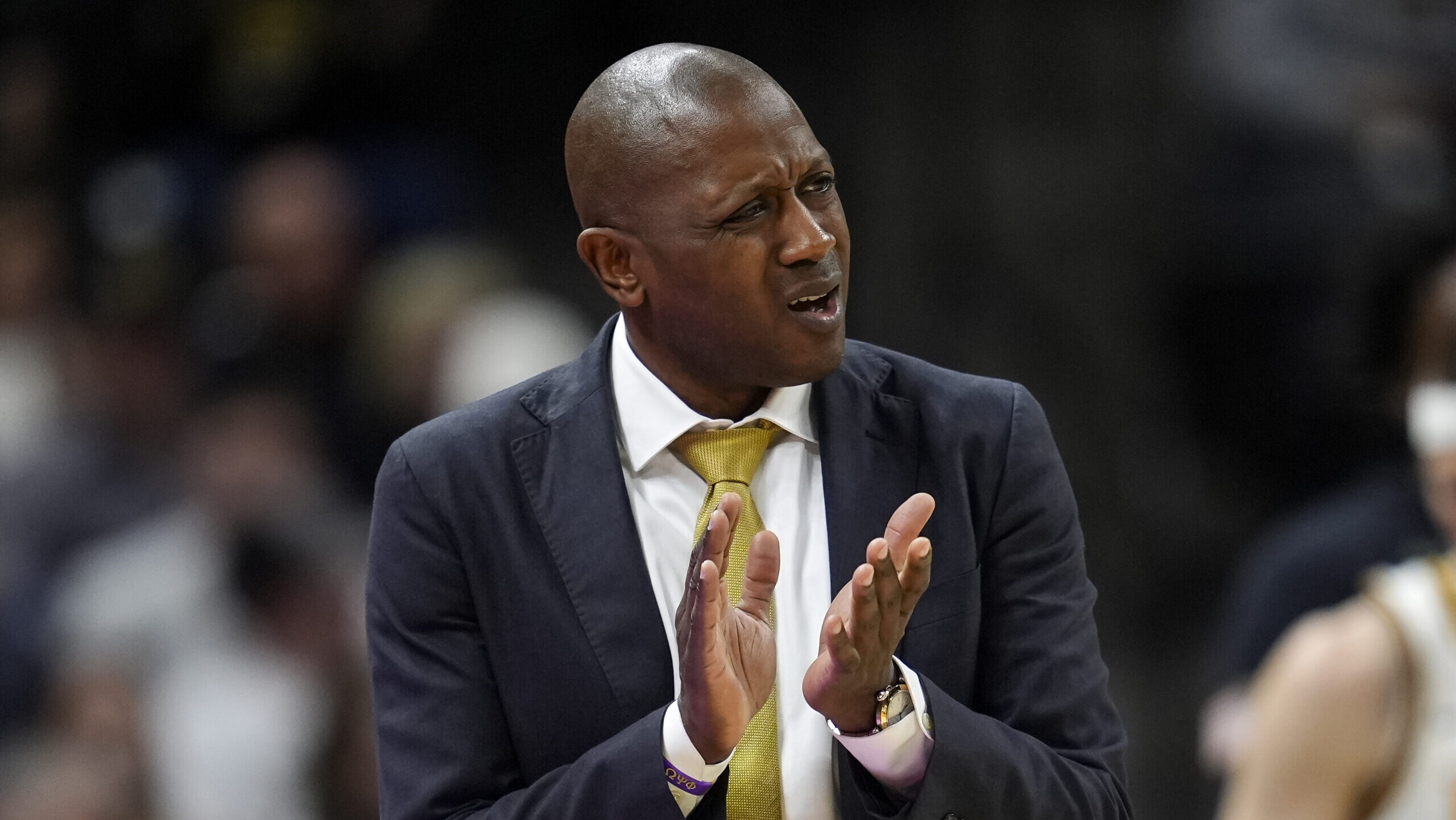 Dennis Gates reunites with former assistant added to Mizzou staff