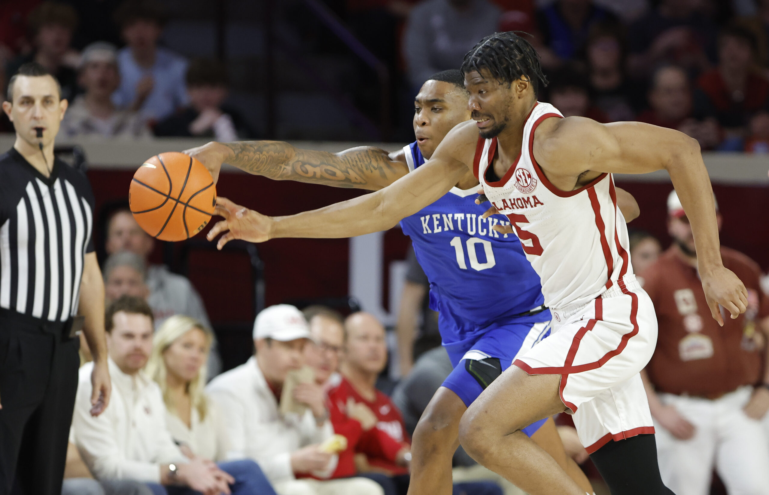 Oklahoma releases statement on beer-throwing incident at end of Kentucky game