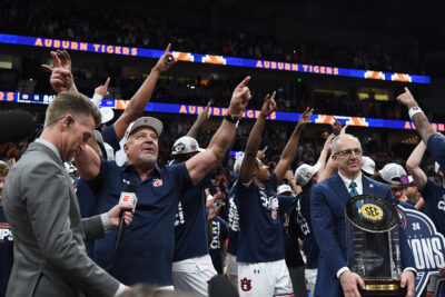 Auburn celebrates the 2024 SEC Tournament title.