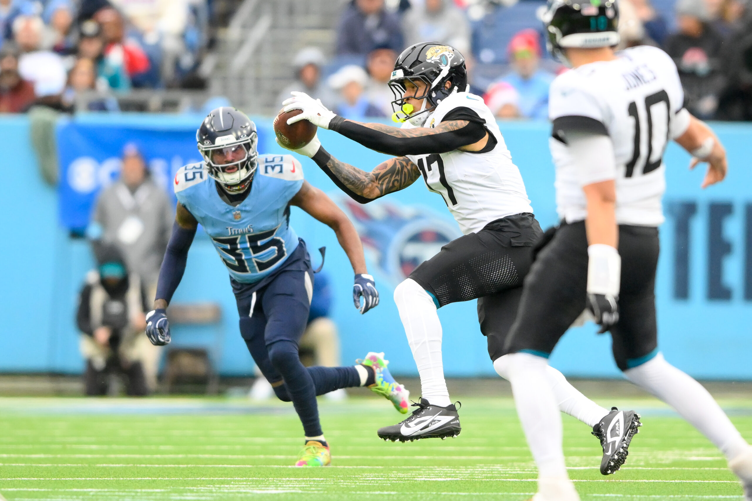 Former Ole Miss TE Evan Engram signs with new NFL team
