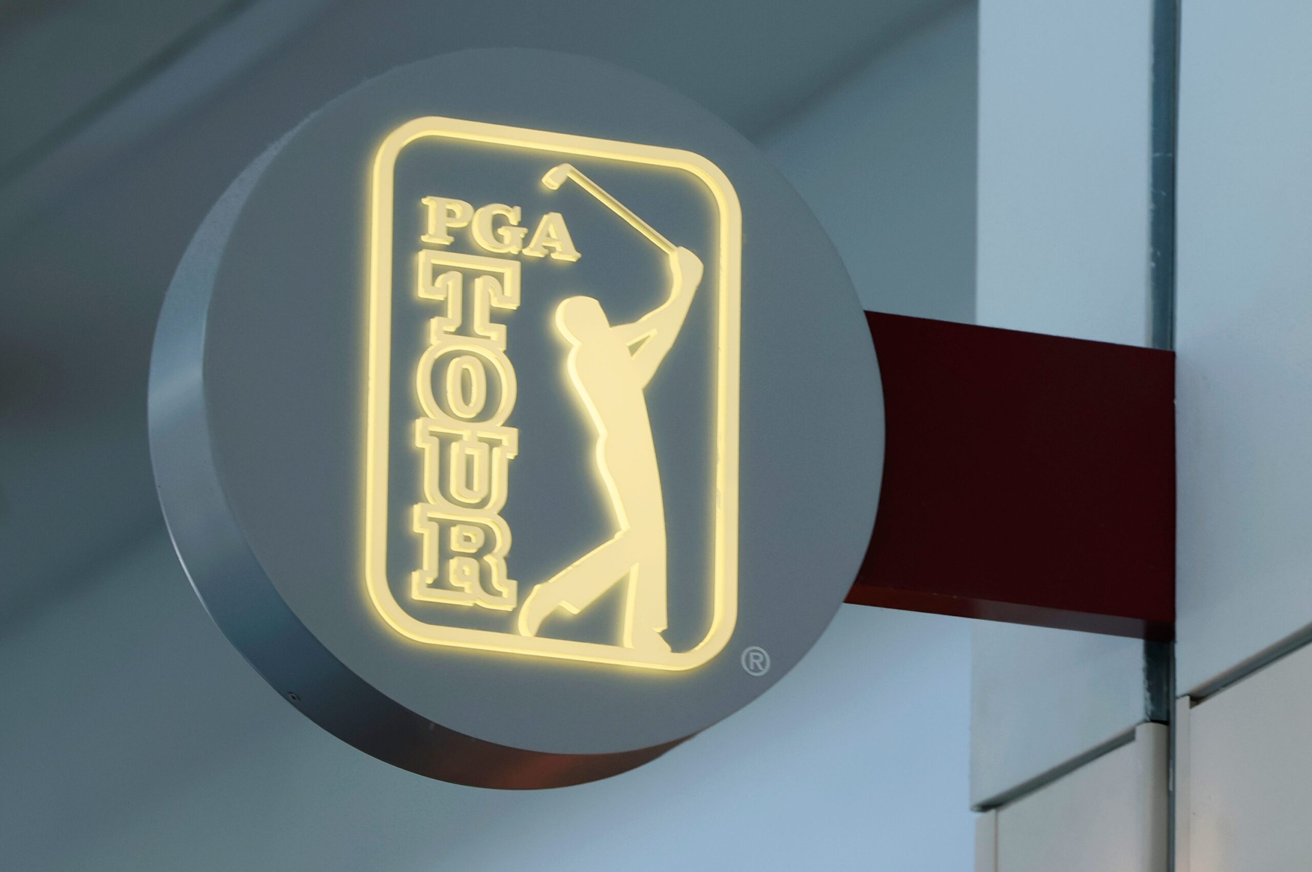 Texas golfer gets kicked out of PGA event for heckling Rory McIlroy