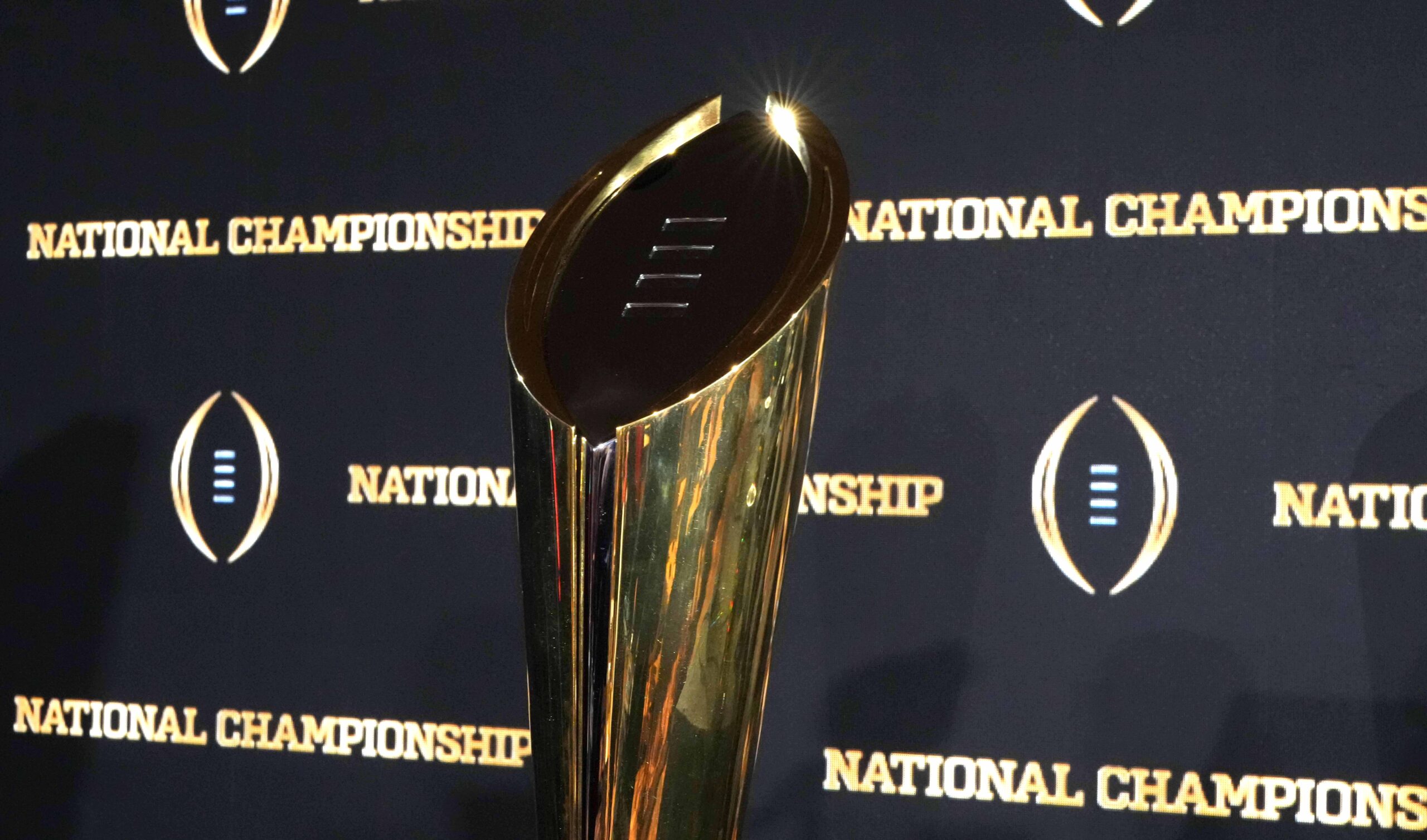 Support growing for 16-team College Football Playoff, per report