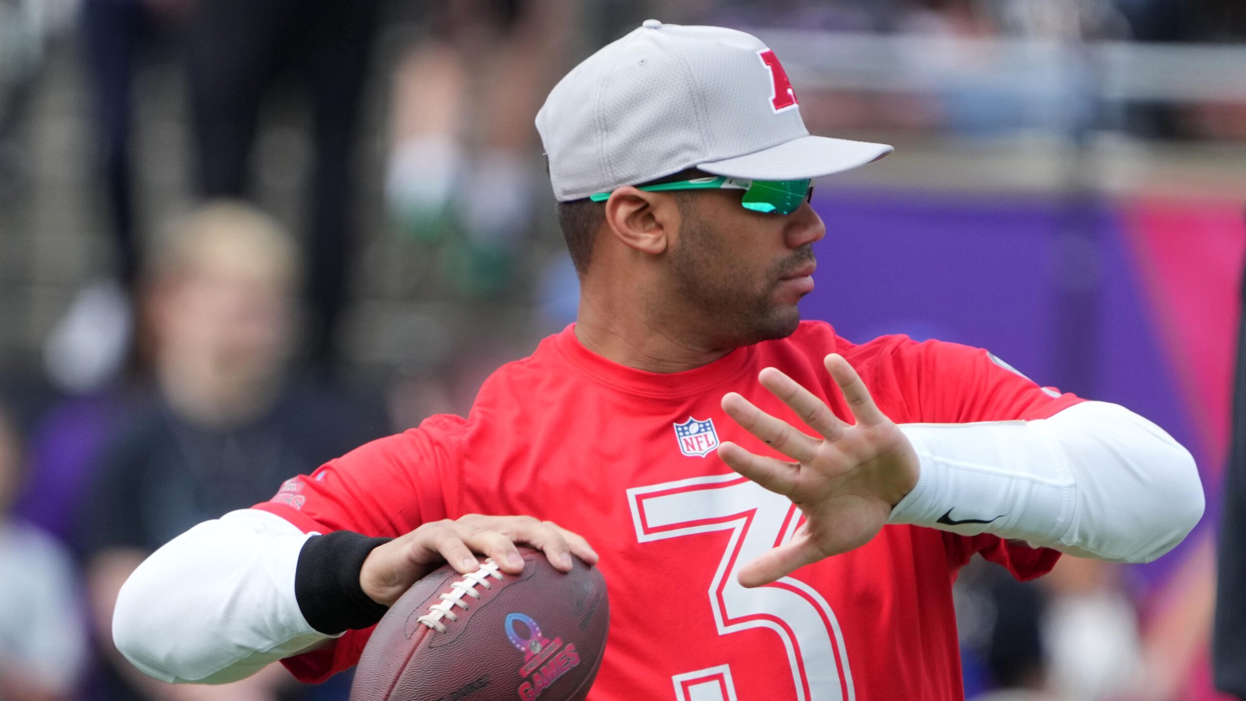 Russell Wilson signs with new NFL team after season with Steelers
