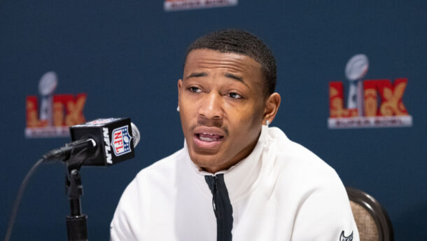 Former Alabama WR DeVonta Smith speaks to the media.