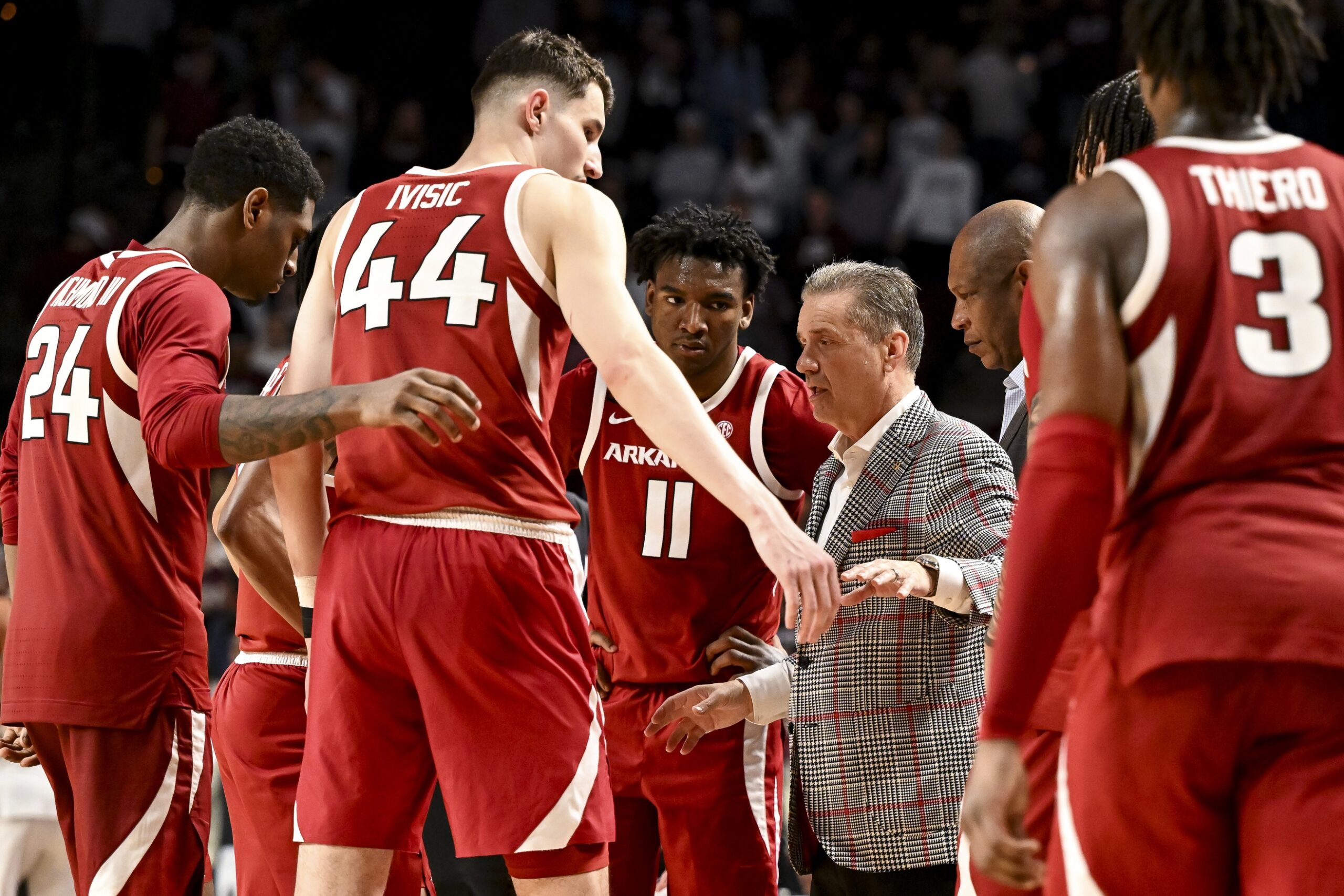 John Calipari praised for coaching job as Arkansas beats Mississippi State