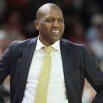 Mizzou head coach Dennis Gates.