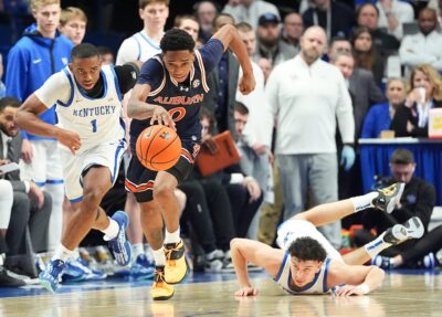 Kentucky vs. Auburn in action.