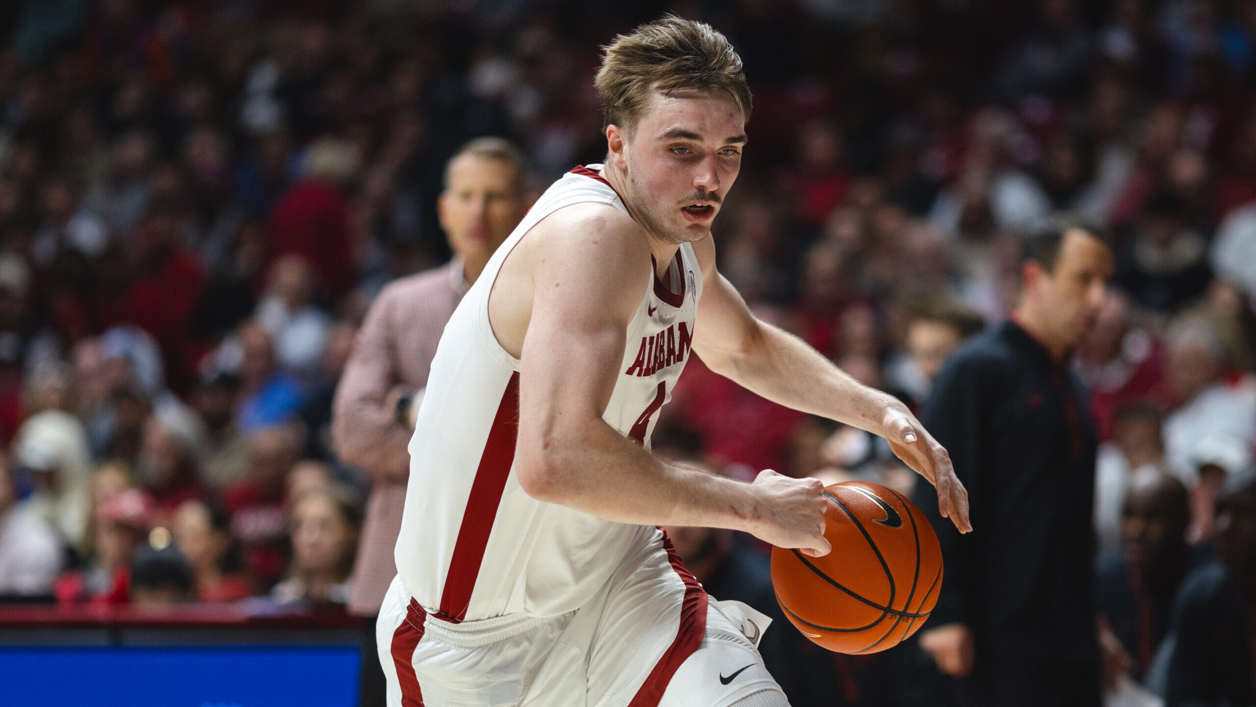 Grant Nelson to see knee specialist ahead of NCAA Tournament