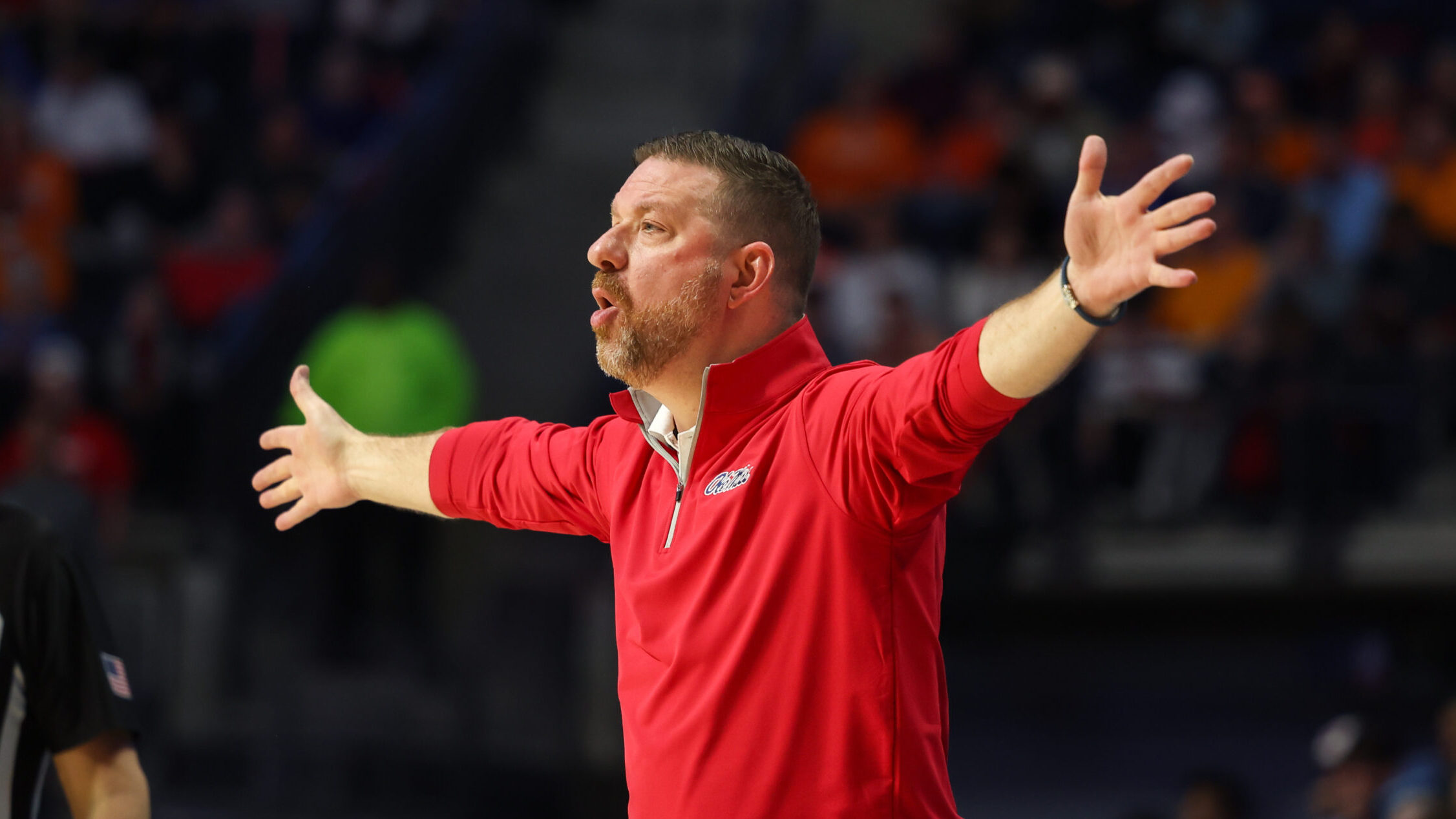 Chris Beard looking for a confident, optimistic Ole Miss team in March Madness