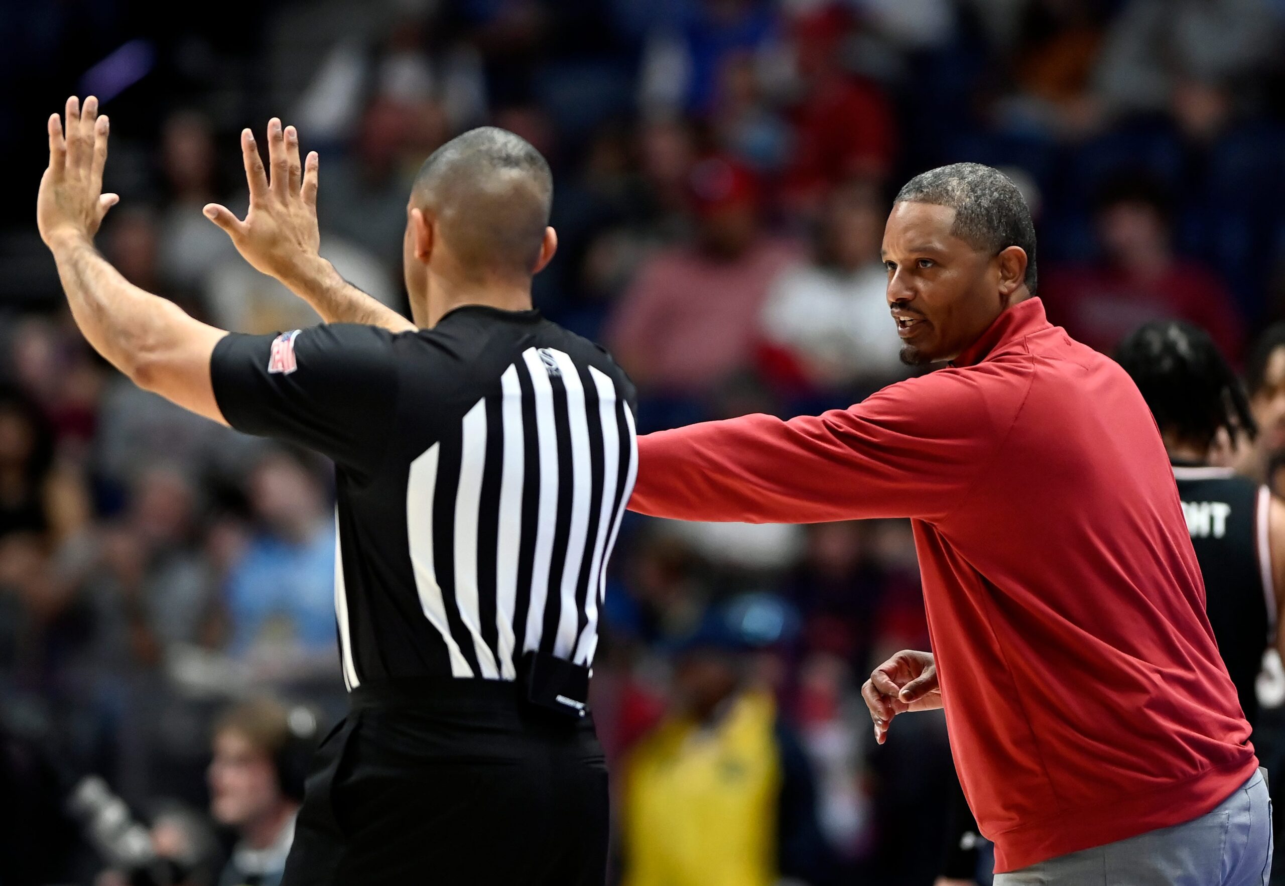 South Carolina basketball starter heads for transfer portal, per report