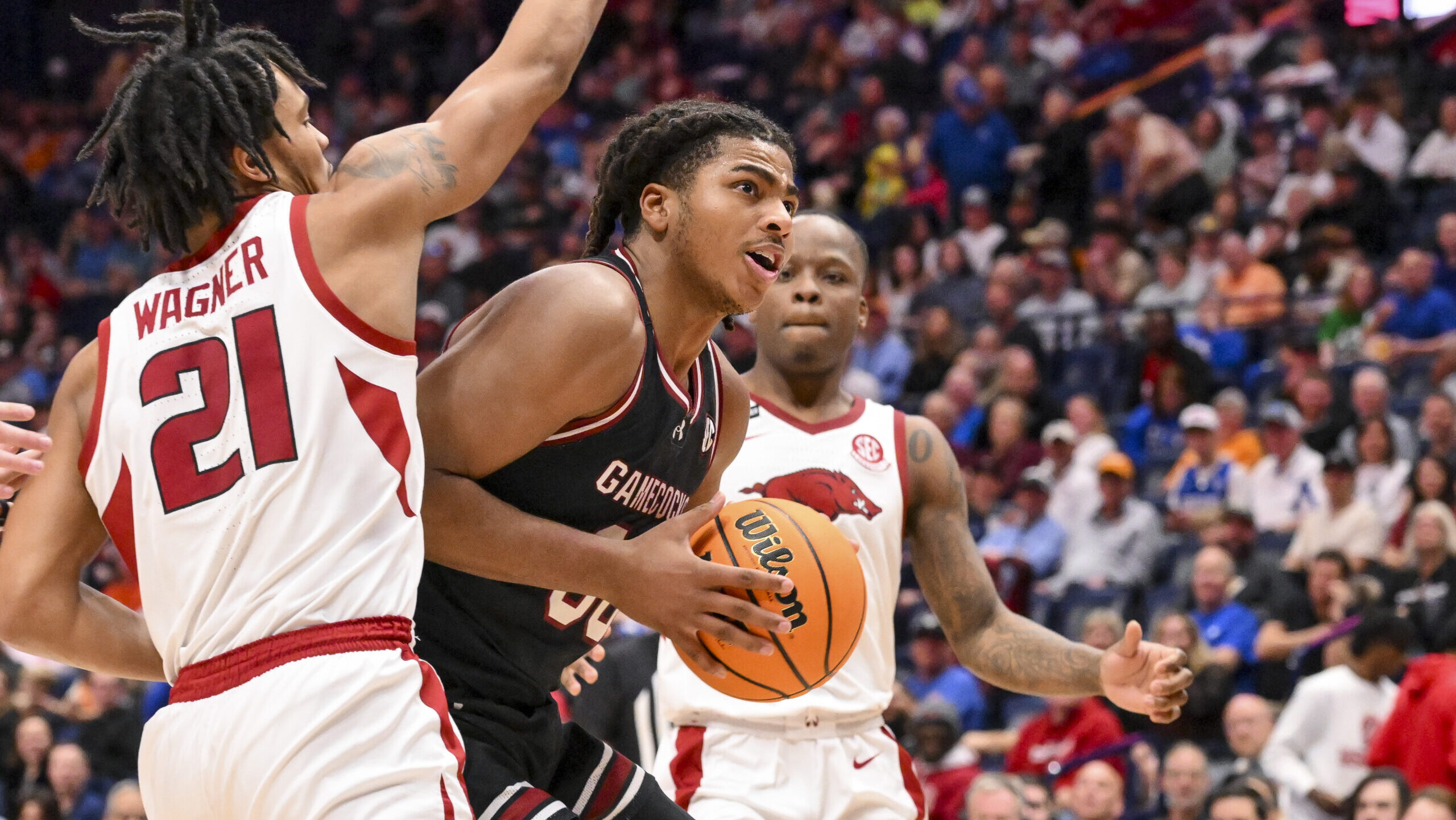 Lamont Paris claims Collin Murray-Boyles received multi-million dollar transfer offer from SEC program