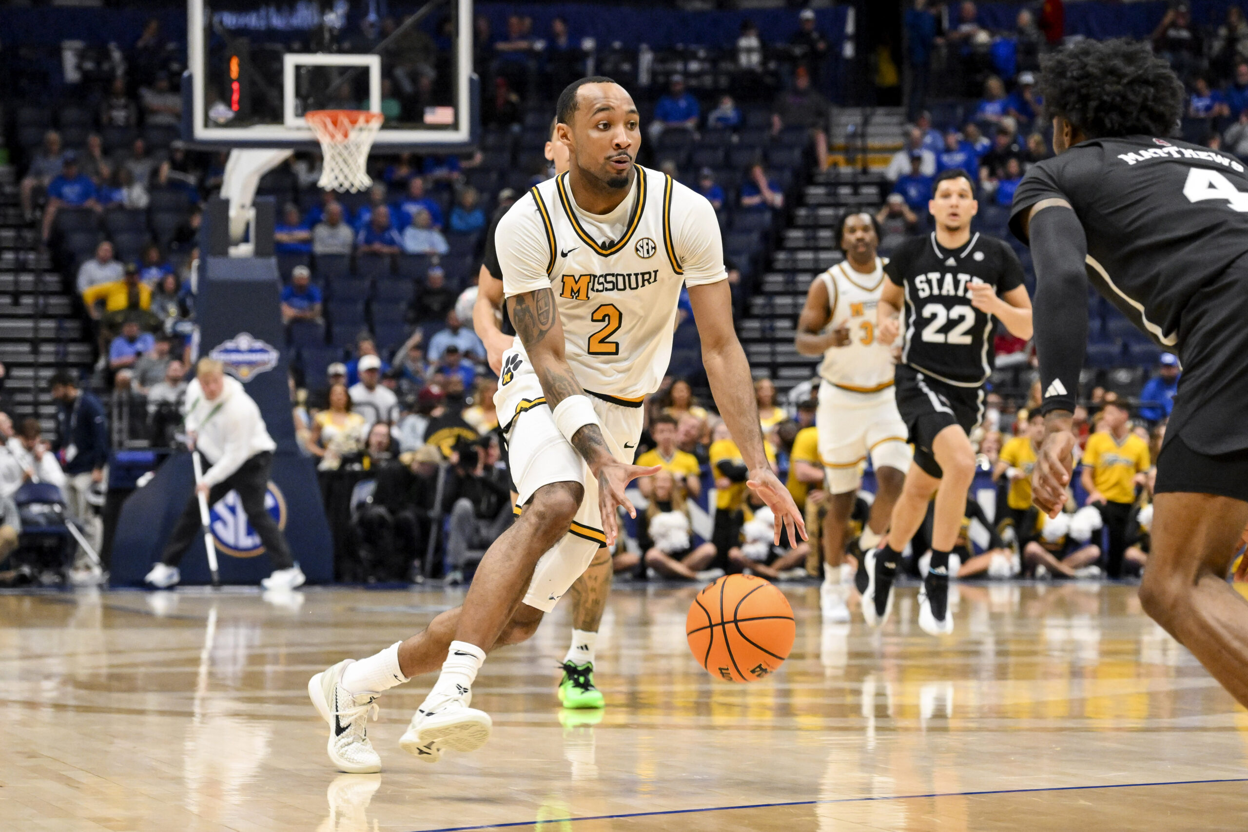 Mizzou beats Mississippi State to advance in SEC Tournament