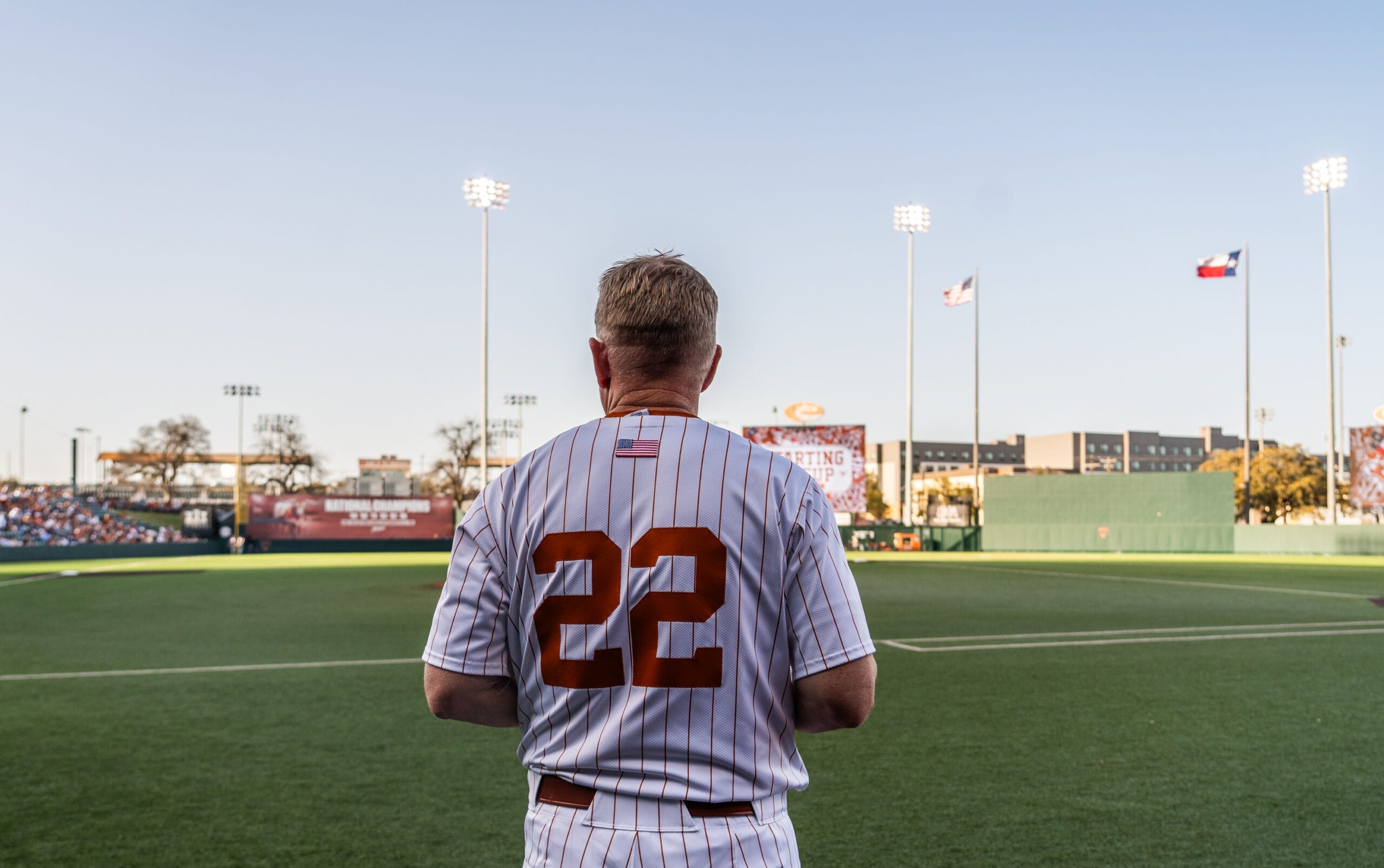 Texas star OF needs surgery, could miss remainder of regular season, per report