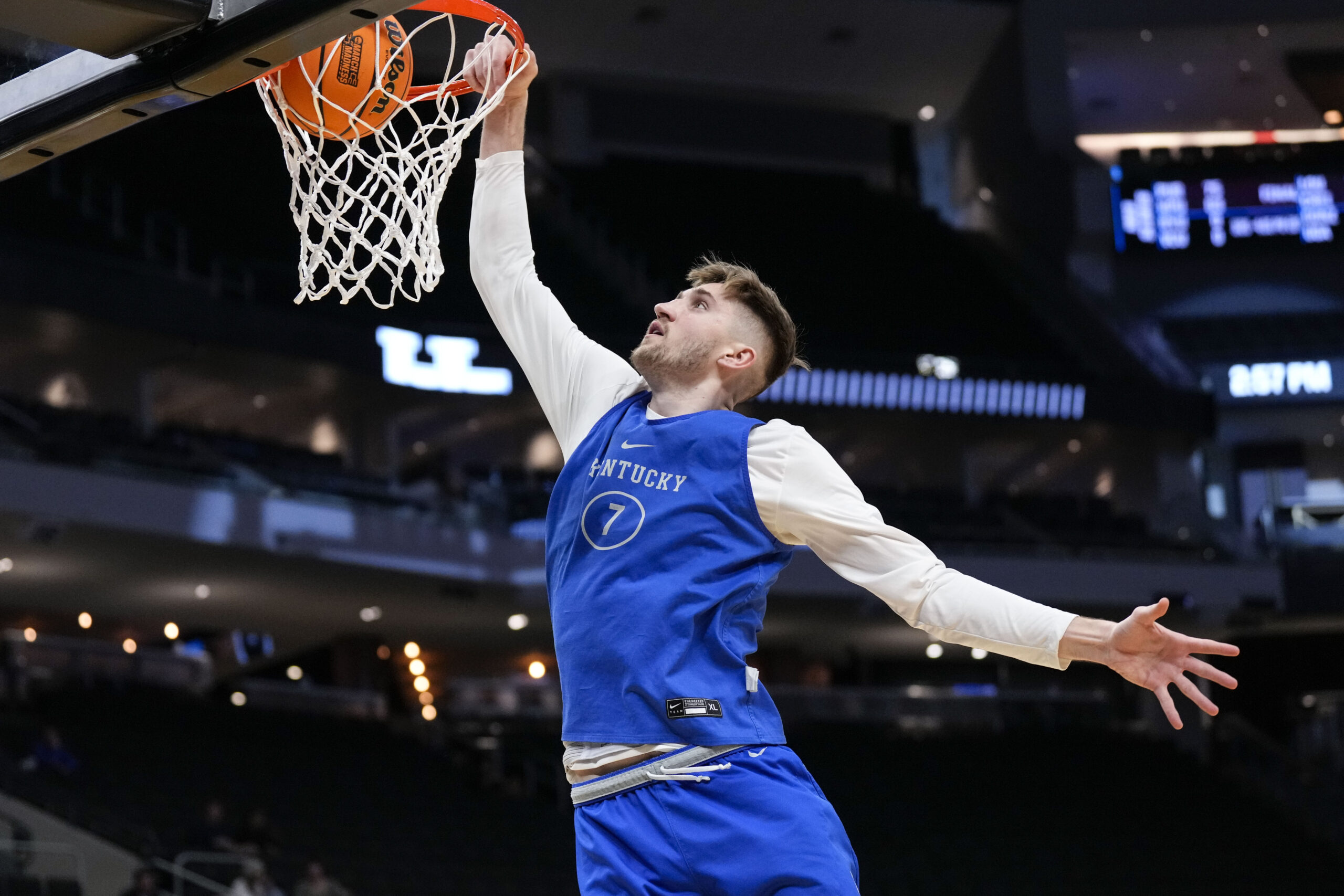 Andrew Carr identifies key to round 3 of Kentucky vs. Tennessee