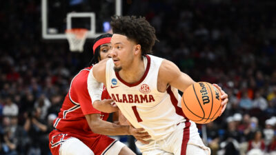 Alabama's Mark Sears in action.