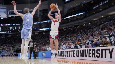 Sean Pedulla shoots a 3-pointer vs. North Carolina.