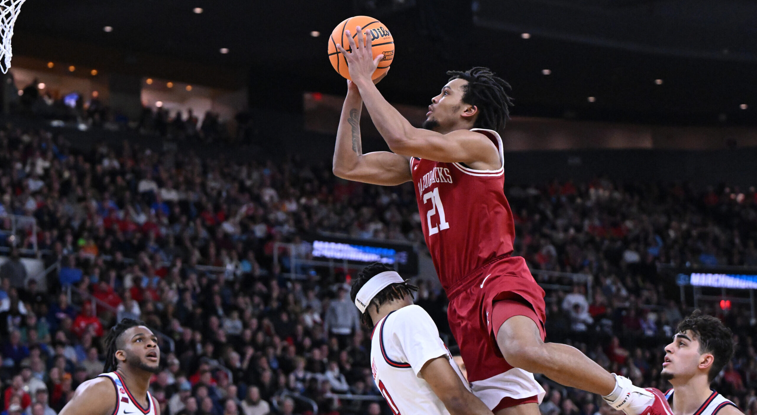 Arkansas advances to Sweet 16 with massive win over Rick Pitino, 2-seed St. John’s