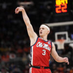 Sean Pedulla shoots the ball in the NCAA Tournament.