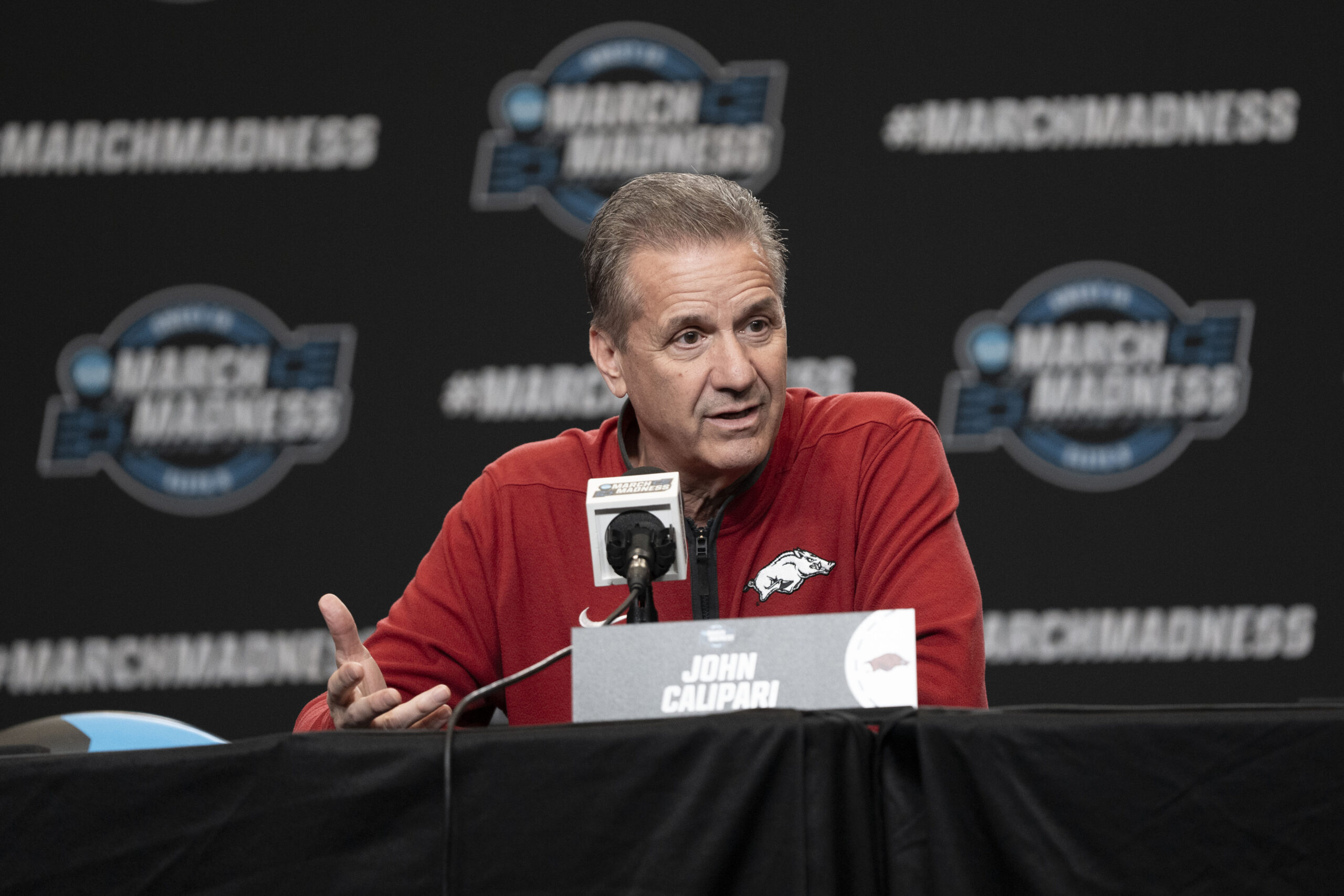 Arkansas big man, Kentucky transfer reportedly entering the portal