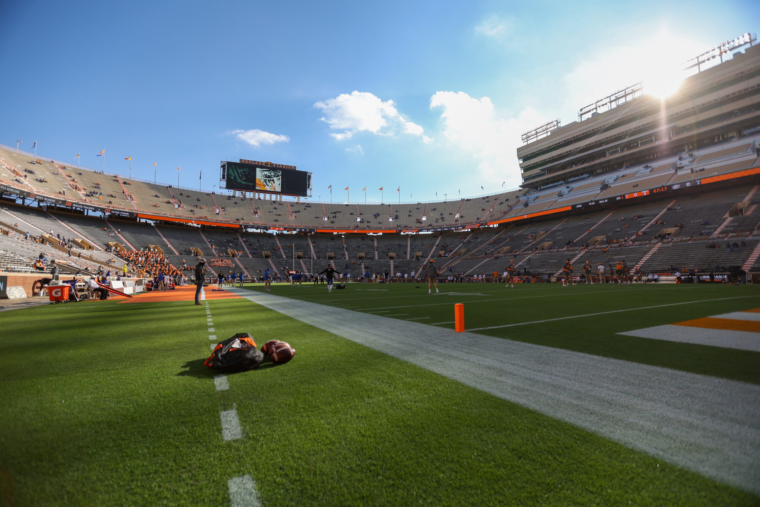 Tennessee mourns passing of Hall of Fame defender Steve Kiner