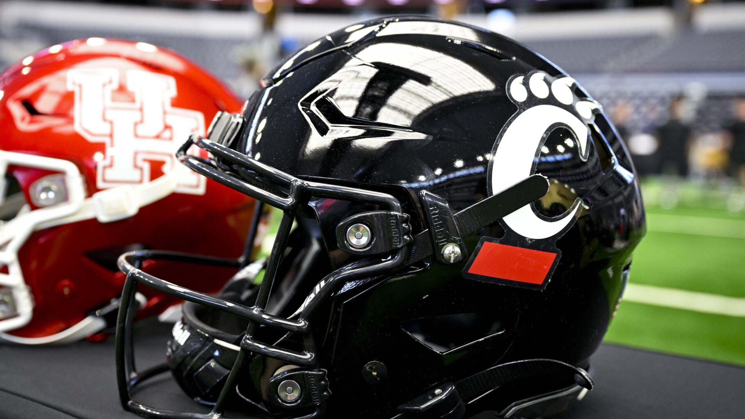 Cincinnati confirms tragic passing of true freshman player