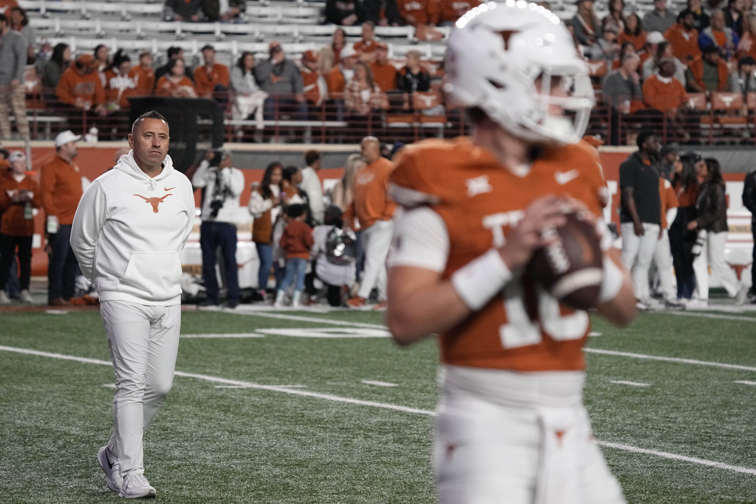 Steve Sarkisian, Arch Manning did not participate in College Football 26 cover shoot, coach reveals