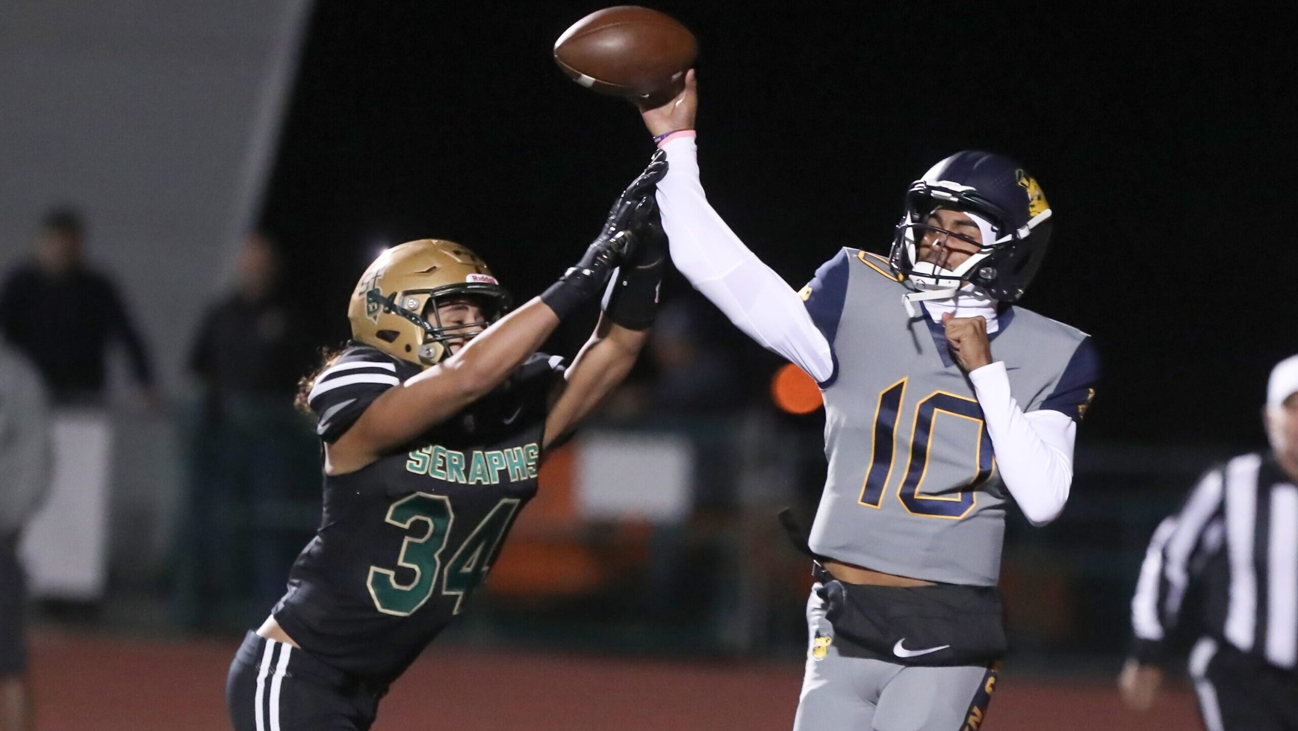 Madden Iamaleava, Arkansas QB and younger brother of Nico, to enter transfer portal