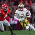 Eric Singleton Jr. runs with the ball against Georgia in 2024.