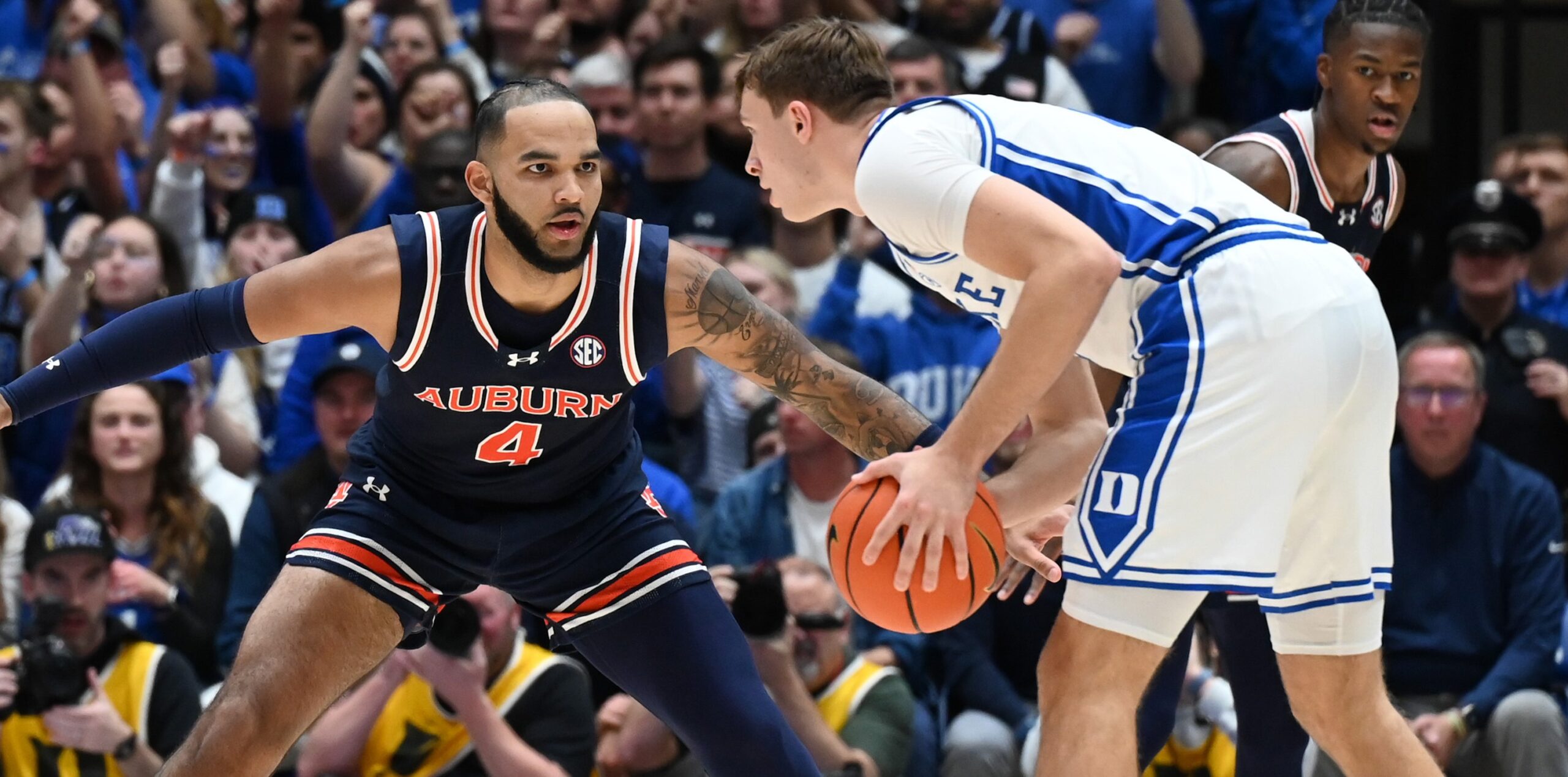 Auburn or Florida: Which SEC team could give Duke the most trouble?