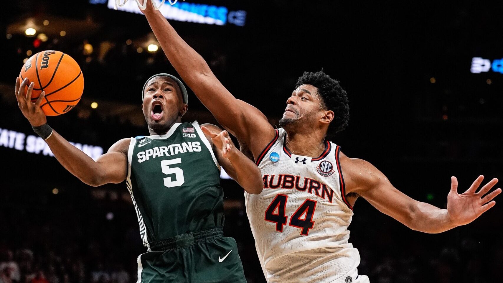 NC State picks up commitment from ex-Michigan State star Tre Holloman