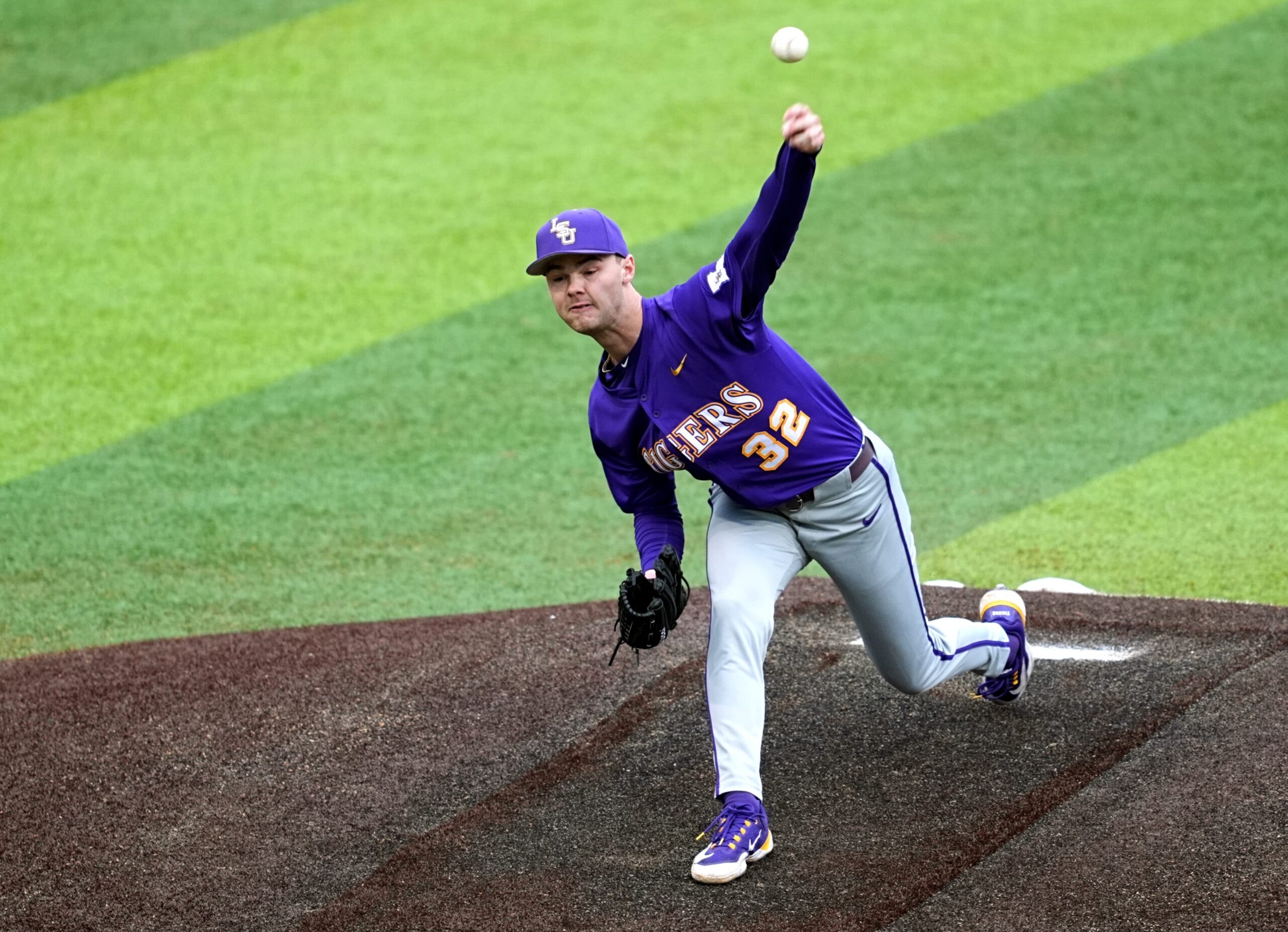 Kade Anderson moves to No. 1 in latest 2025 MLB mock draft