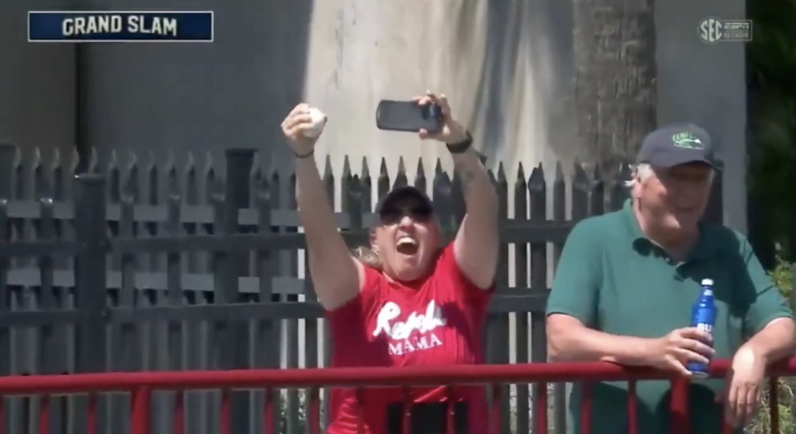 Ole Miss player&rsquo;s first-inning grand slam is caught by his mother