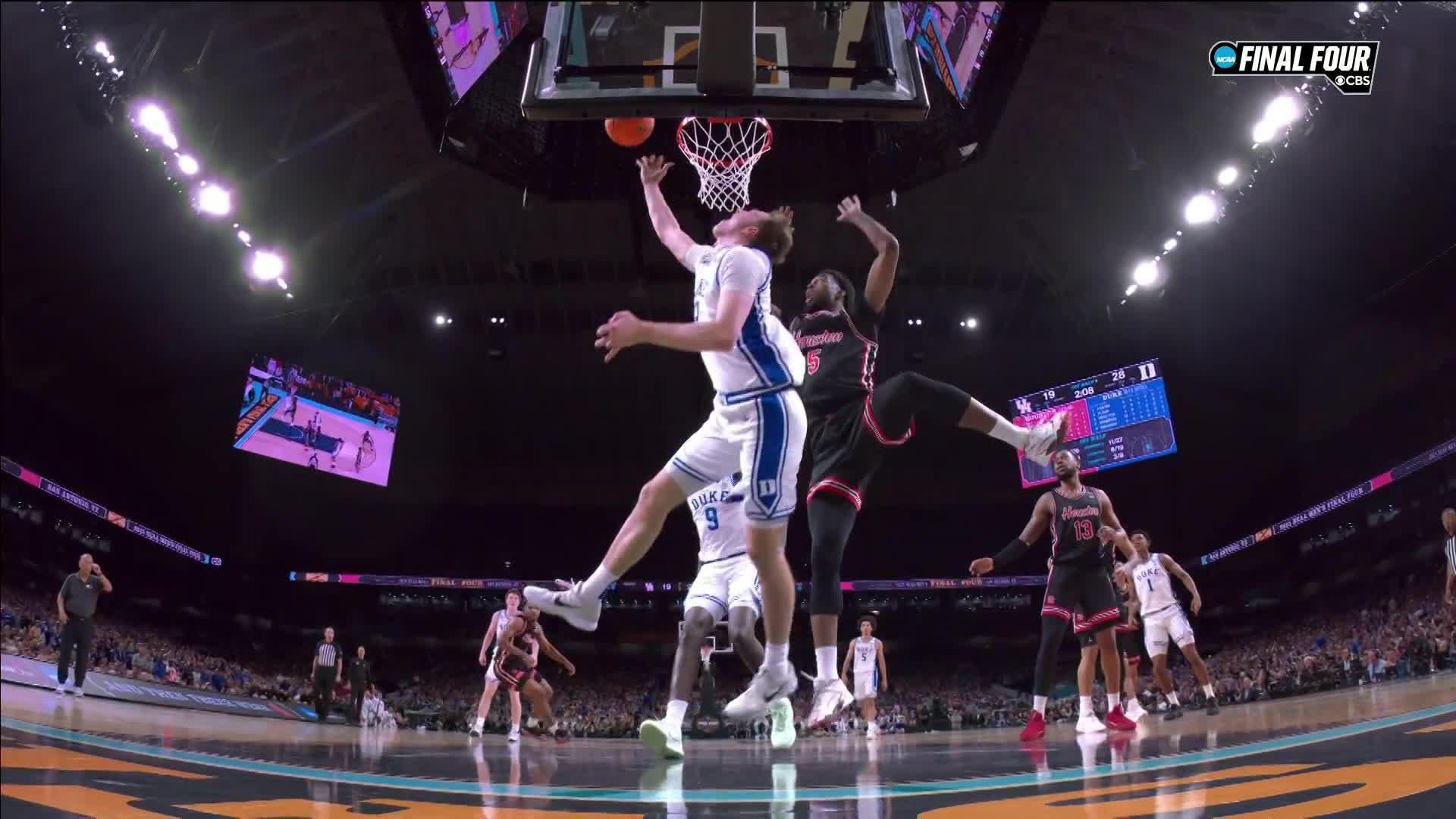 Cooper Flagg elicits wild broadcast call after brilliant and-1 layup in Final Four