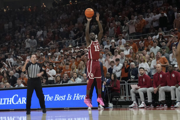 Oklahoma guard Duke Miles.