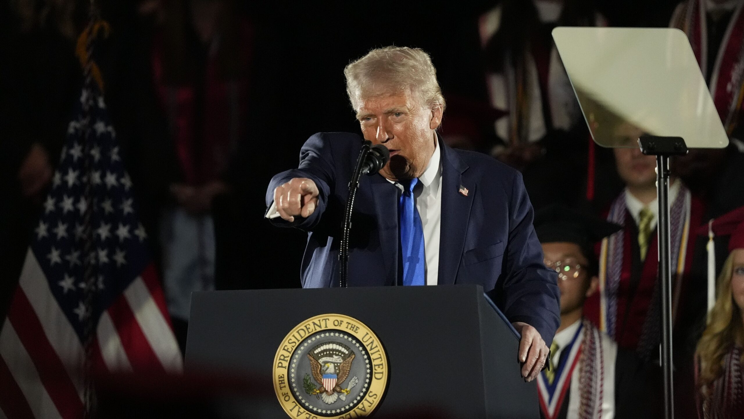 President Donald Trump reportedly planning to create Presidential Commission to monitor college sports
