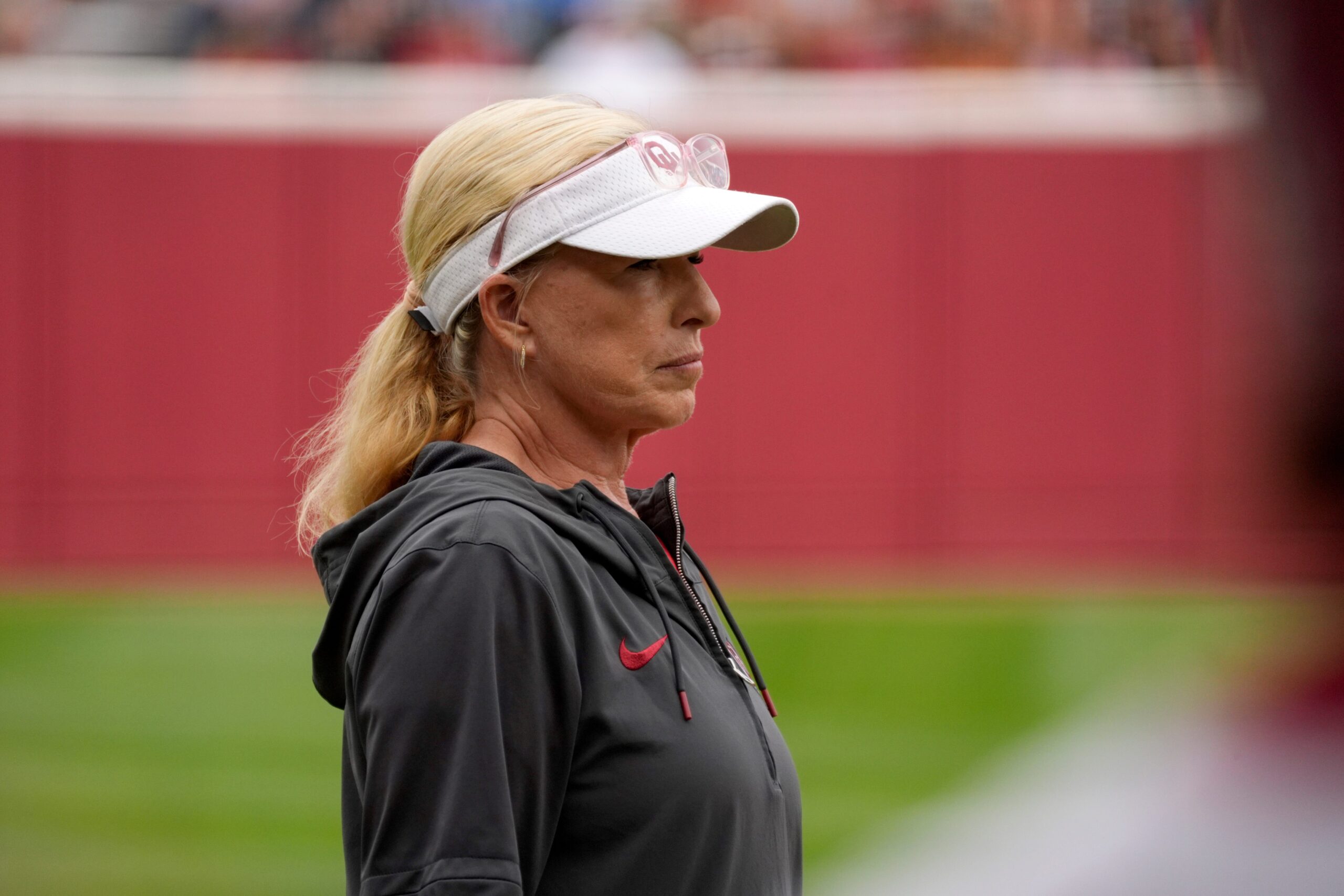 Oklahoma blasts past Alabama into 9th straight WCWS appearance